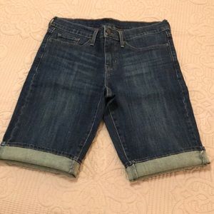 NWOT Levi’s Red Tag Shorts